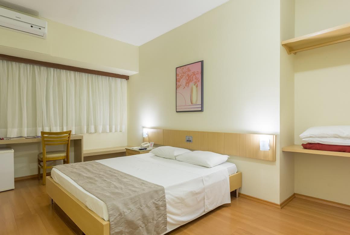 Hotel Crystal لوندرينا المظهر الخارجي الصورة