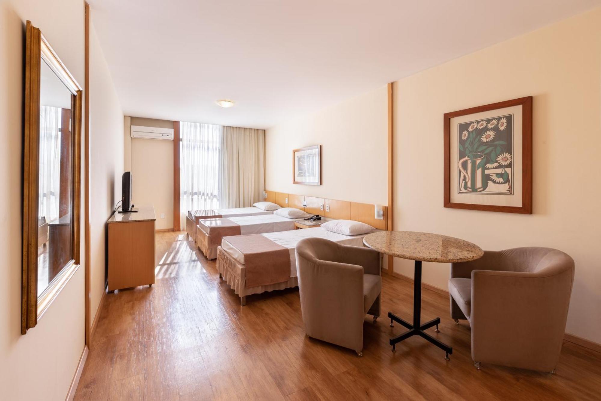 Hotel Crystal لوندرينا المظهر الخارجي الصورة