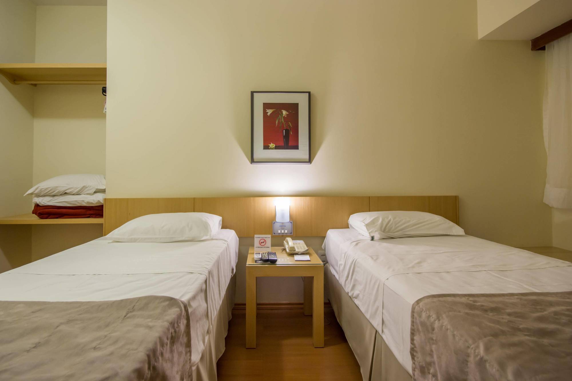 Hotel Crystal لوندرينا المظهر الخارجي الصورة
